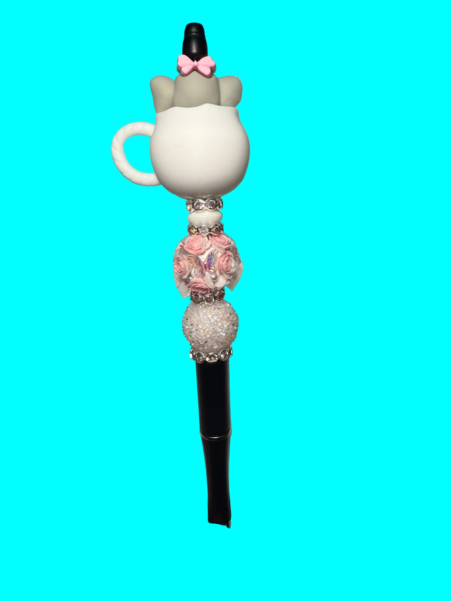 Emilia in a Teacup