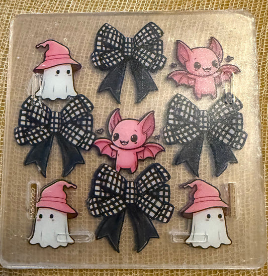 Bats Bows Ghosts